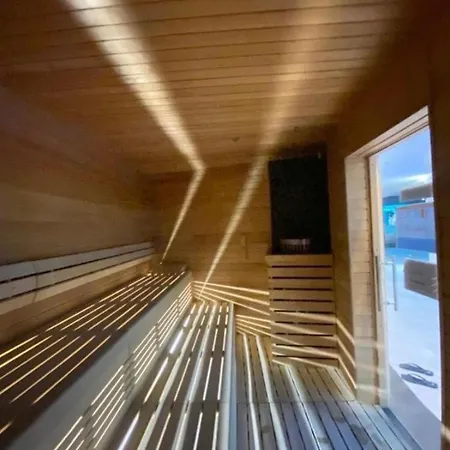 Daire Hanza Tower Sunny 24 & Jacussi & Pool *