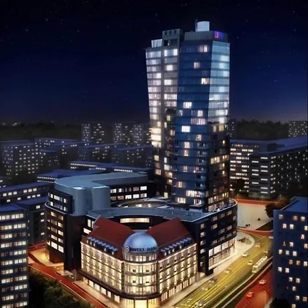 Hanza Tower Sunny 24 Spa & Jacussi & Pool Apartament *