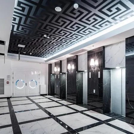 Hanza Tower Sunny 24 & Jacussi & Pool *