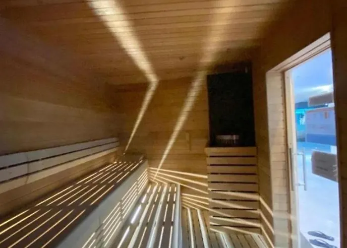 דירה Hanza Tower Sunny 24 & Jacussi & Pool *